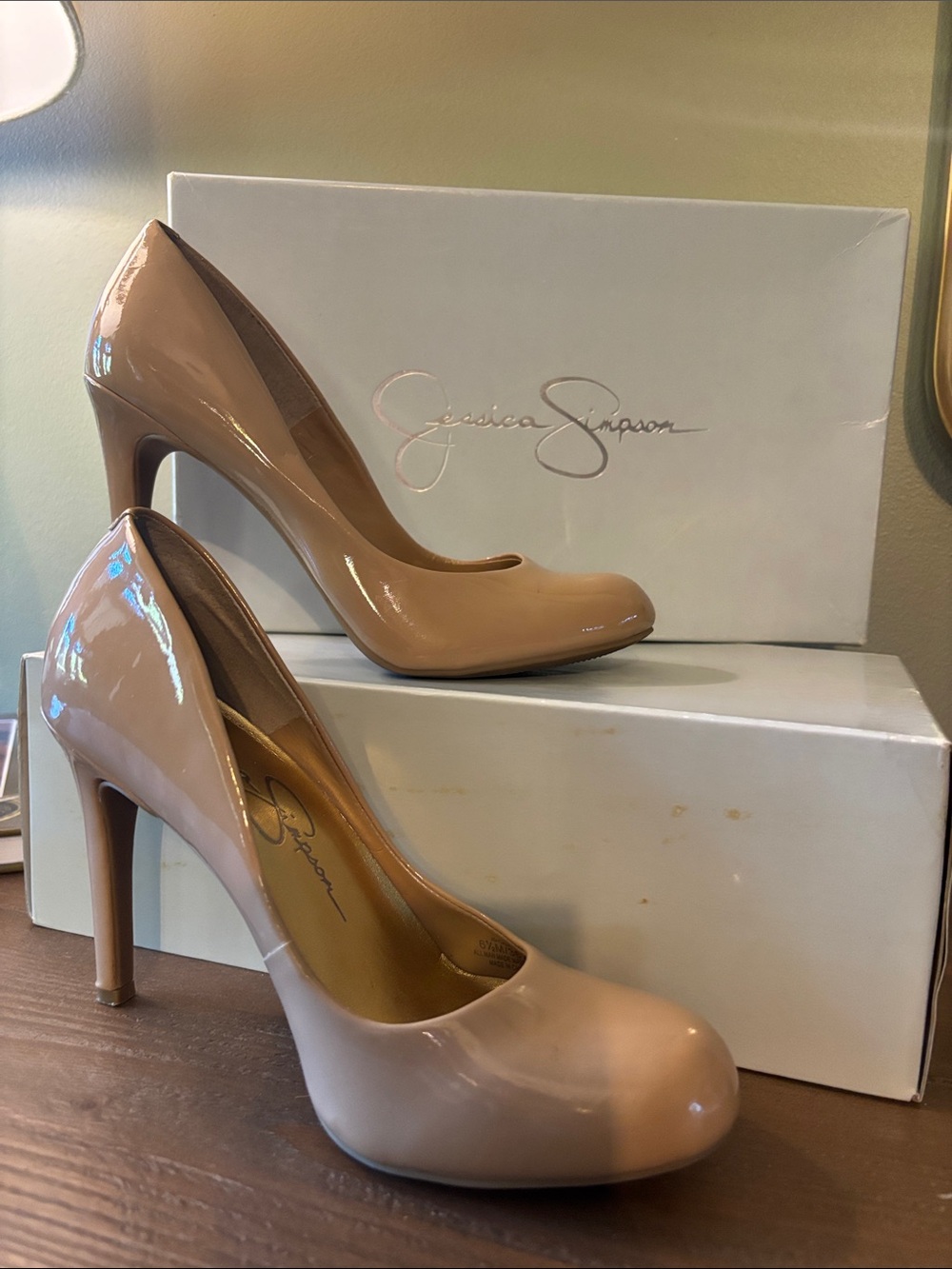 Jessica Simpson Nude Patent Round-Toe Stiletto Pumps